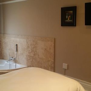Private Bathroom Room